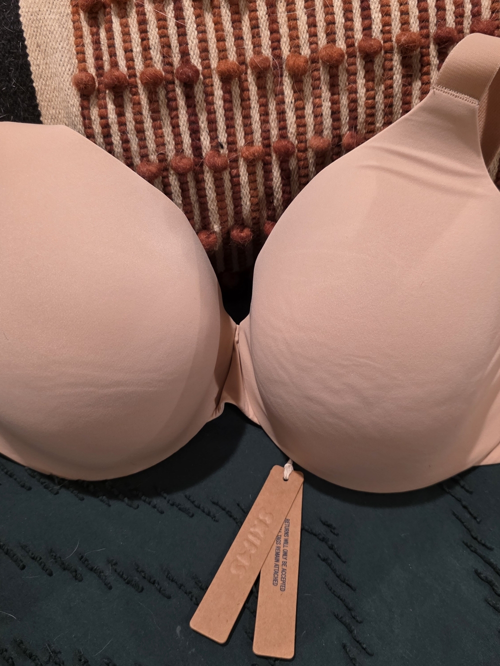 SKIMS Smoothing Intimates Full Coverage Lightly Lined Bra- Clay